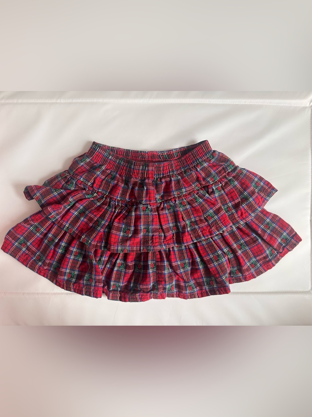 Vintage OshKosh BGosh Girls Size 4 100% Cotton Plaid Red and Green Pleated Skirt